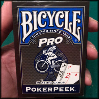Bicycle pro poker peek hotsell